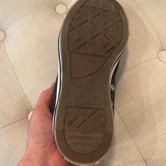 Converse Chuck Taylor All Stars. Worn once. - Picture 4 of 5
